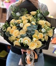 Букет цветов из:  Розы и Лизиантусы #REPLACE_PRED# Лешуконском